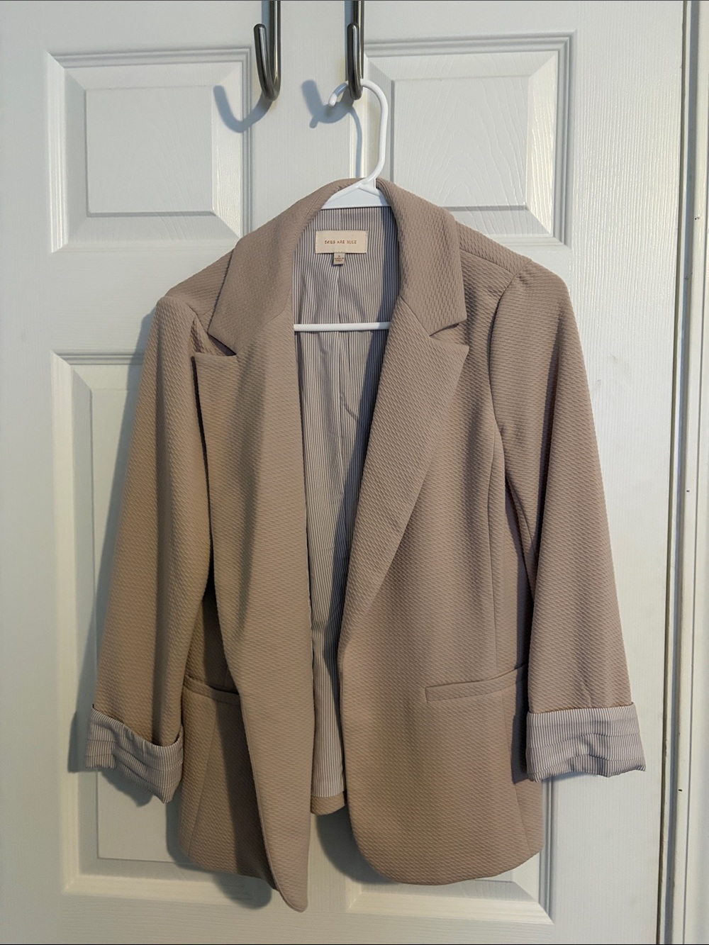 Skies Are Blue Taupe Textured Open-Front Blazer